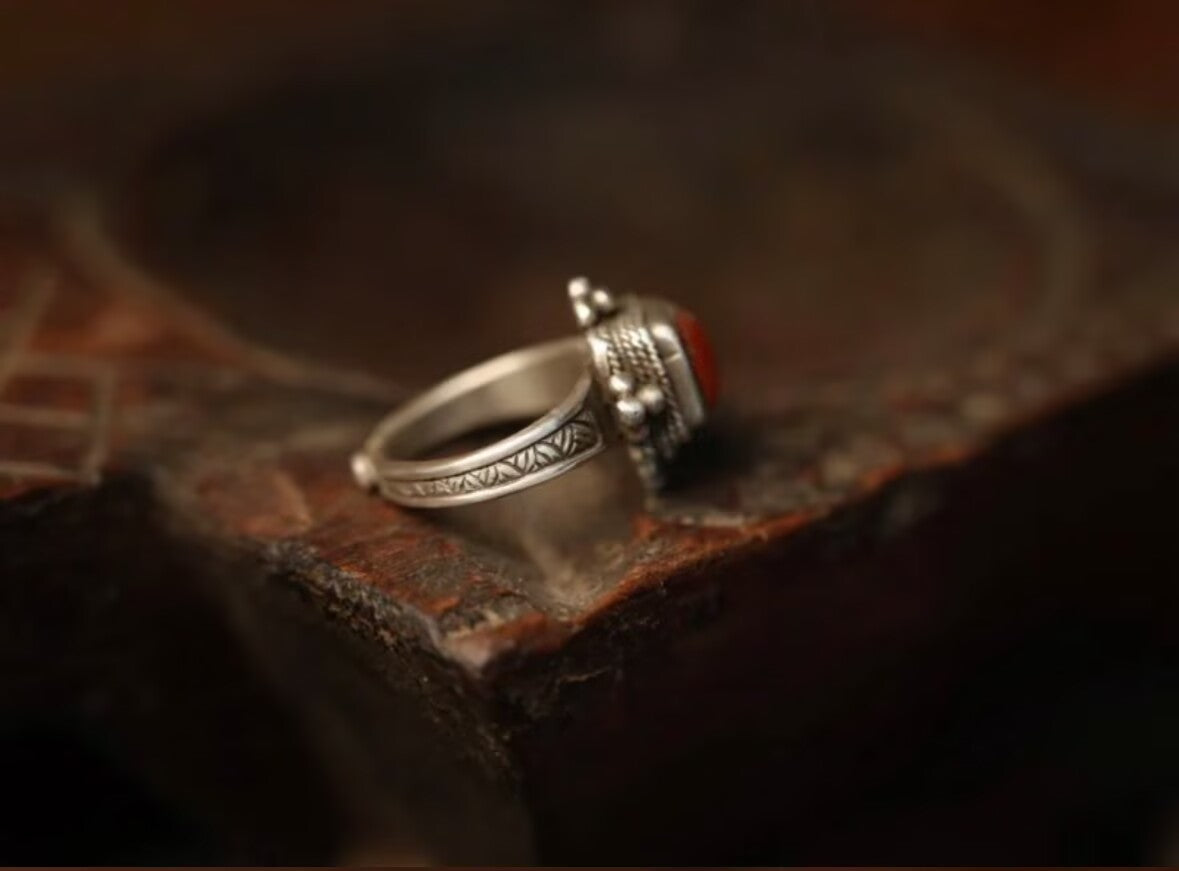 Sterling Silver Ring with Natural Old Coral | US Size 7, unique piece